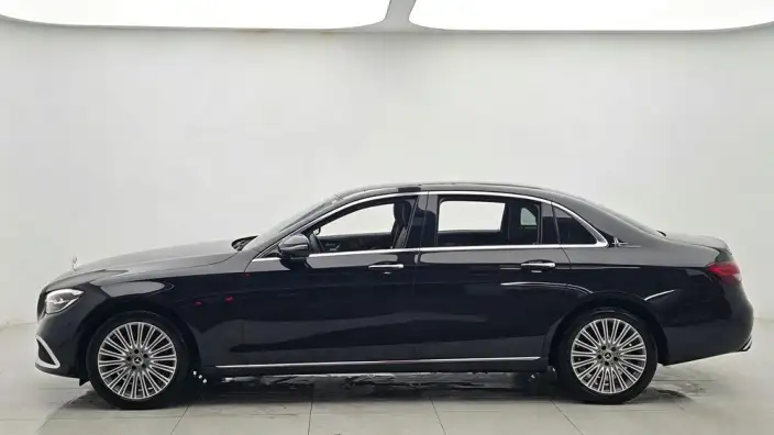 Mercedes-Benz E-Class 2022 Model E 300 L Luxury Model sedan