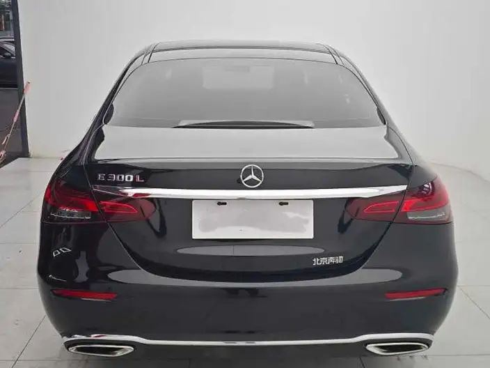 Mercedes-Benz E-Class 2022 Model E 300 L Luxury Model sedan – фото 6