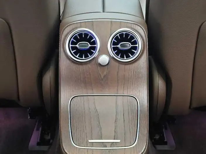 Mercedes-Benz E-Class 2022 Model E 300 L Luxury Model sedan – фото 8