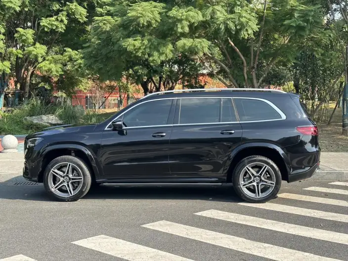 Mercedes-Benz GLS 2025 Model GLS 450 4MATIC Dynamic Model
