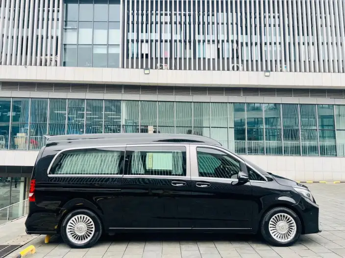 Mercedes-Benz V-Class 2020 Model 2.0T Automatic Rear Drive 7 seat Parallel Imported – фото 8