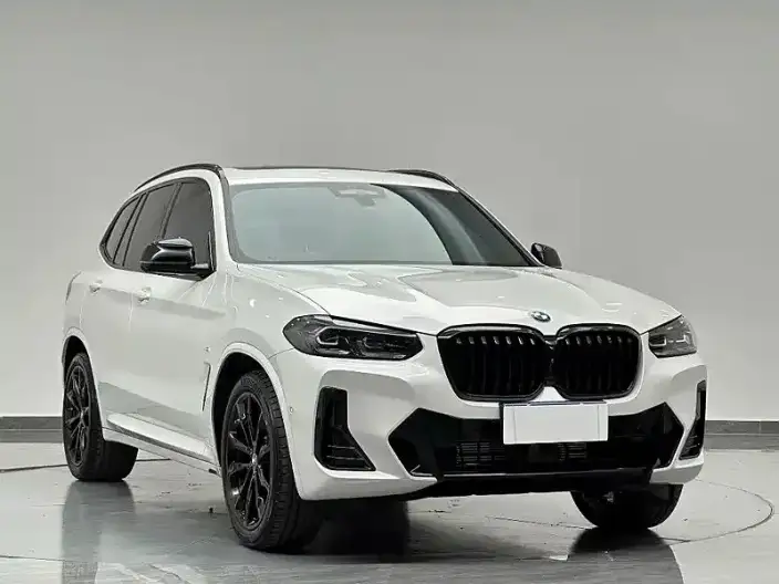 BMW X3 2023 Model xDrive30i Leading Model M Night Set – фото 3