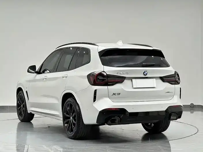 BMW X3 2023 Model xDrive30i Leading Model M Night Set – фото 4