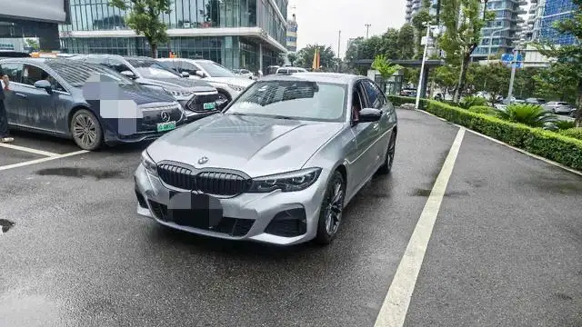 BMW 3 Series 2022 Model 330i M Sports Night Set