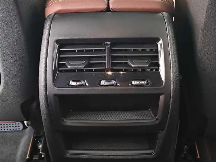 BMW X6 2022 Model Facelift xDrive40i M Sports Set – фото 8