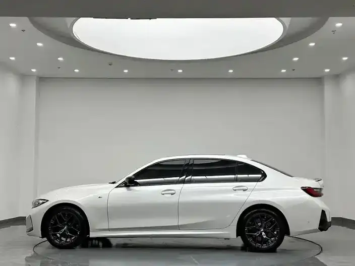 BMW 3 Series 2023 Model 325Li M Sports Night Set