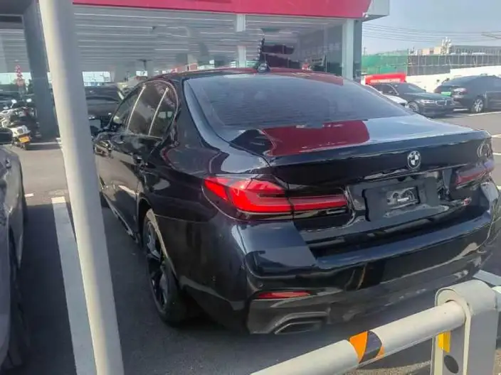 BMW 5 Series 2022 Model Facelift 530Li Exclusive Model M Sports Set