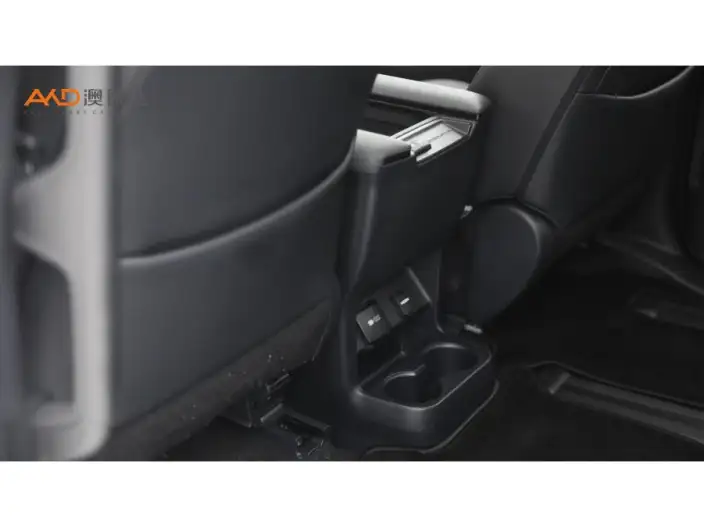 Toyota Sienna 2021 Model 2.5L Hybrid Platinum edition – фото 7