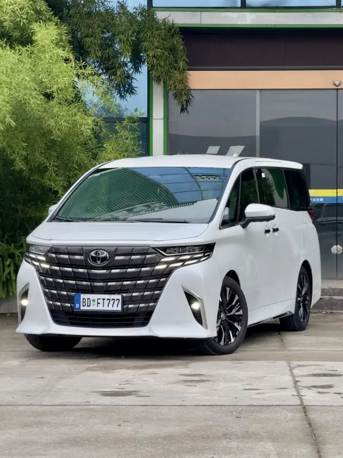 Elfa 2023 Model 2.5L Intelligent Hybrid 4WD Premium – фото 5