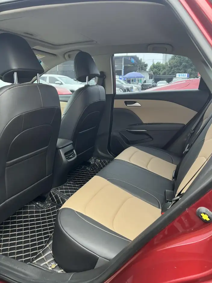 Chevrolet Corolla 2020 Model 320 Automatic Yuexiang Edition – фото 9