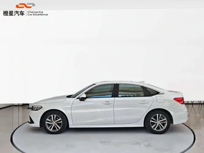 Honda Civic 2022 Model 240TURBO CVT Dynamic Edition – фото 3