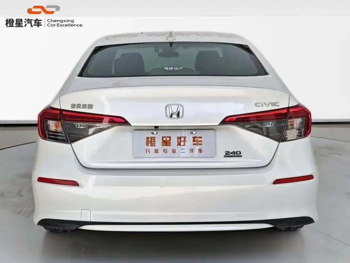 Honda Civic 2022 Model 240TURBO CVT Dynamic Edition – фото 4