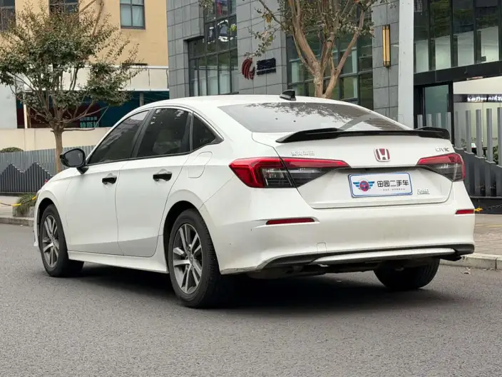 Honda Civic 2023 Model 240TURBO CVT Momentum Edition – фото 4