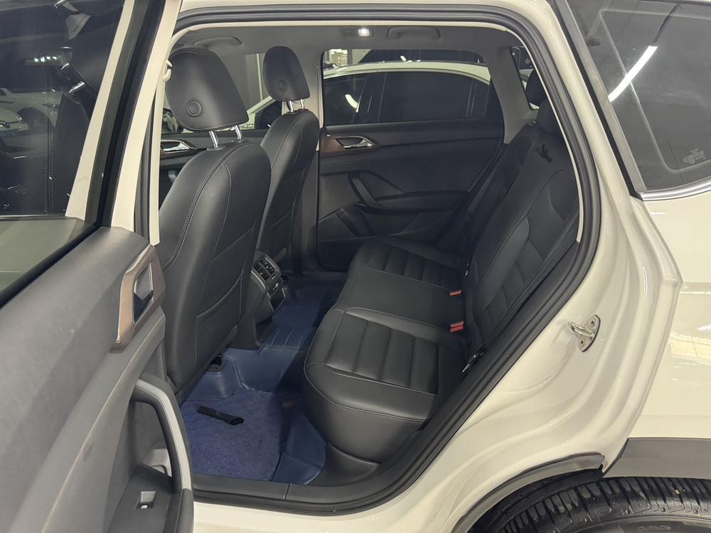 Volkswagen Tharu 2022 280TSI 2WD Luxury – фото 12