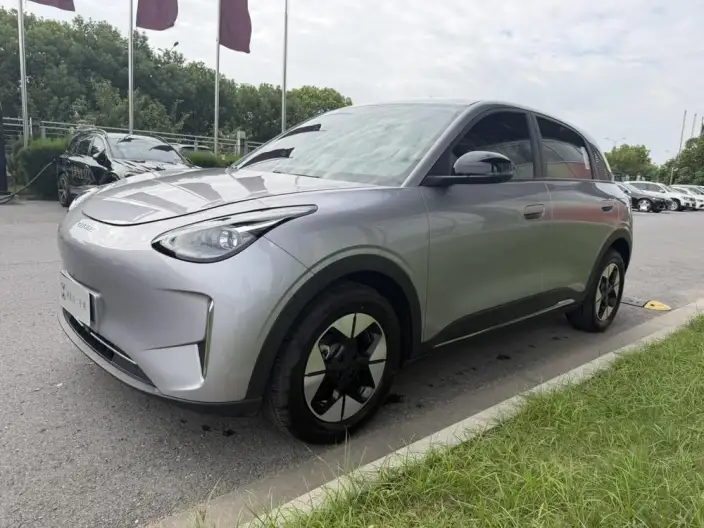Geely Galaxy StarWish 2025 Model UP 410km Tiggo Edition