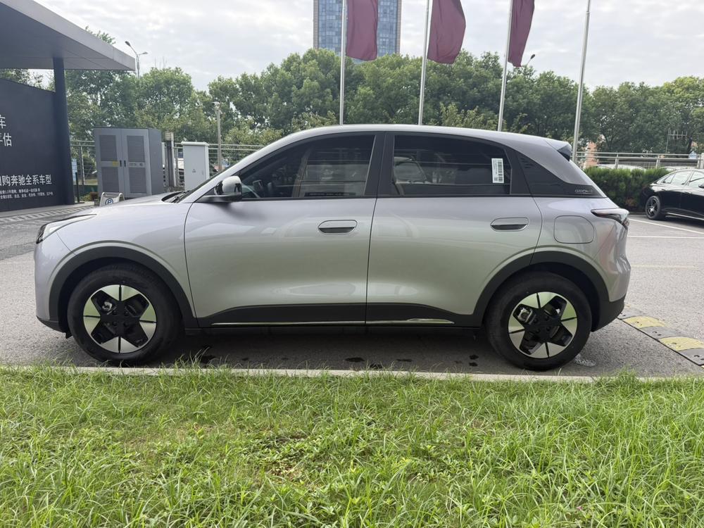 Geely Galaxy StarWish 2025 Model UP 410km Exploration Edition – фото 4