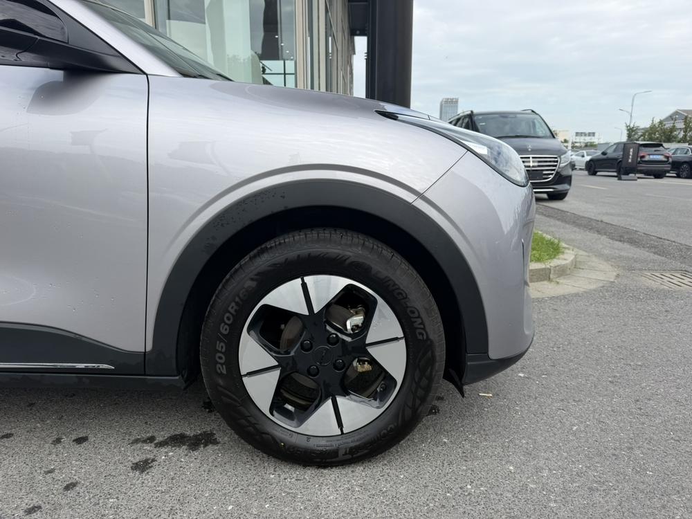 Geely Galaxy StarWish 2025 Model UP 410km Exploration Edition – фото 12