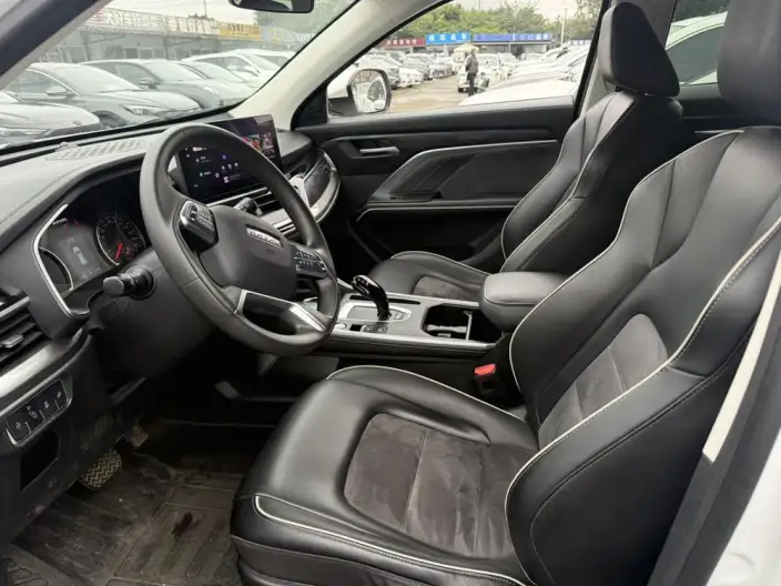 Haval H6 2023 Model Guo Trendy Edition 1.5T Automatic Champion Edition – фото 10