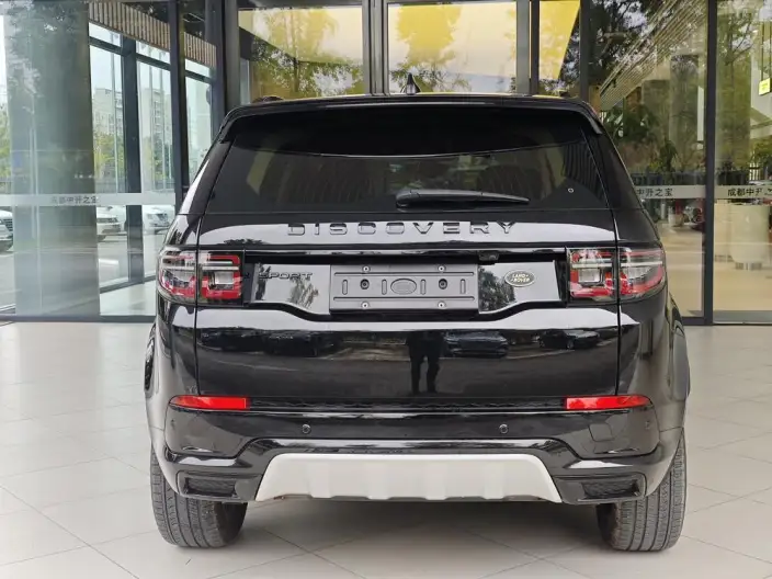 Land Rover Discovery Sport 2024 Model 249PS R-Dynamic SE Performance Technology Edition 5 seat – фото 6