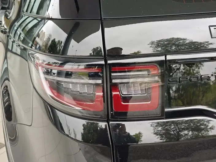 Land Rover Discovery Sport 2024 Model 249PS R-Dynamic SE Performance Technology Edition 5 seat – фото 9