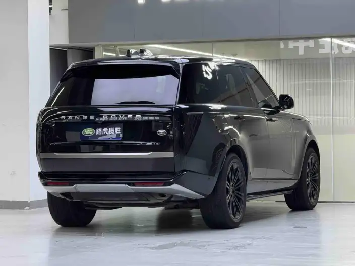 Range Rover 2023 Model 3.0 L6 360PS Shengshi Edition – фото 5