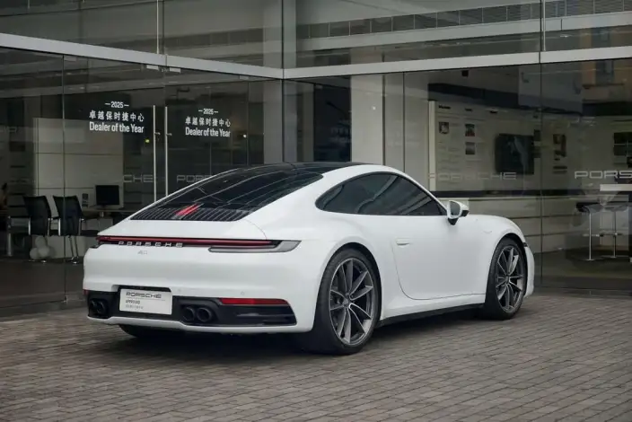PORSCHE 911 2023 Model Carrera 3.0T – фото 7