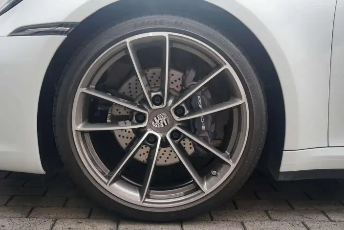 PORSCHE 911 2023 Model Carrera 3.0T – фото 9