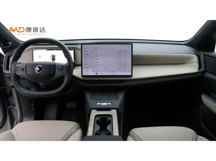 Volvo XC70 2026 Model 2WD Long Battery Life Pro Core – фото 6