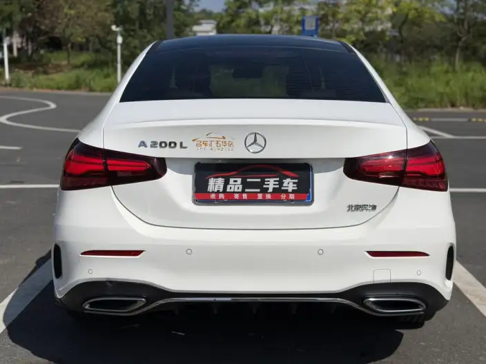 Mercedes-Benz A-class 2023 Model A 200 L Sports sedan Fashion Edition – фото 5