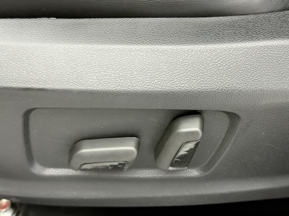 Mitsubishi Outlander 2021 2.0L 2WD Premium 5-Seater – фото 15
