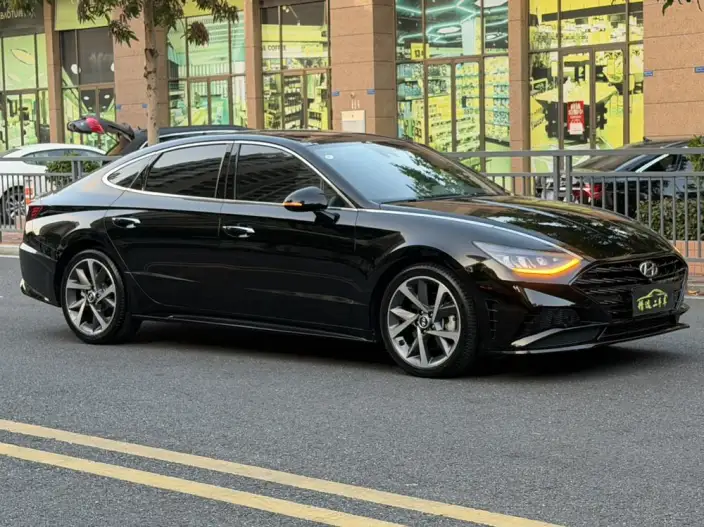 Sonata 2022 Model 380TGDi 20th SE Automatic 20th Anniversary Memorial Edition – фото 3