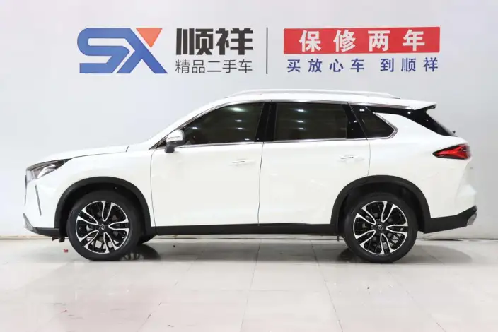 GAC Trumpchi GS4 PLUS 2023 Model 390T Automatic Xingyun Edition