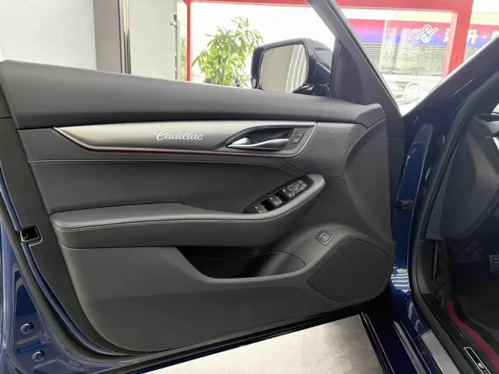 Cadillac CT5 2024 Model 28T Luxury Model Pro – фото 7
