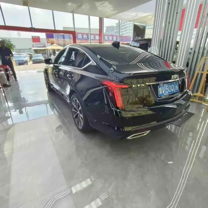 Cadillac CT5 2025 Model 28T Lincoln Town Sports Edition