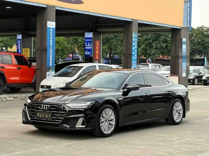 Audi A7 L 2024 Model 45 TFSI Luxury Model