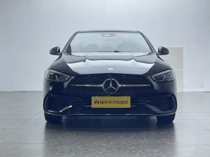 Mercedes-Benz C-Class 2025 Model C 260 L Sports Edition – фото 2