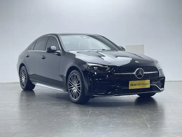 Mercedes-Benz C-Class 2025 Model C 260 L Sports Edition – фото 3
