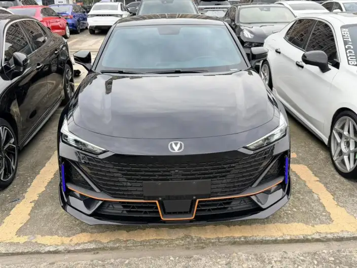 Changan UNI-V 2023 Model 1.5T Sports Edition