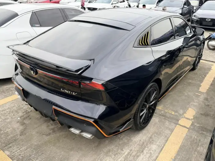 Changan UNI-V 2023 Model 1.5T Sports Edition