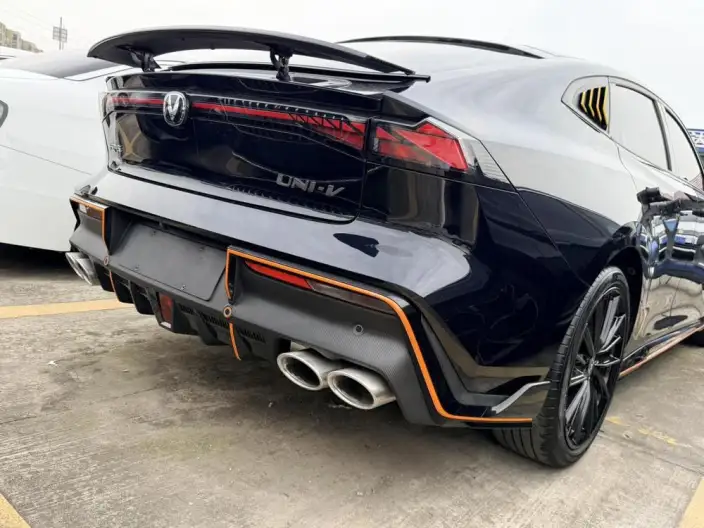 Changan UNI-V 2023 Model 1.5T Sports Edition – фото 6