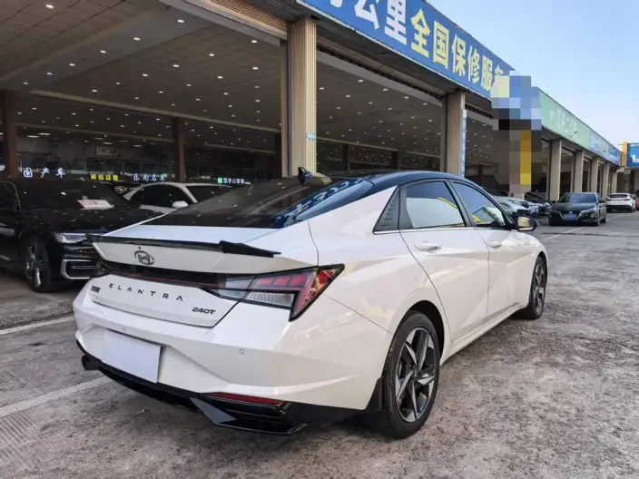Hyundai Ioniq 2022 Model 1.5L CVT LUX Premium Edition – фото 7