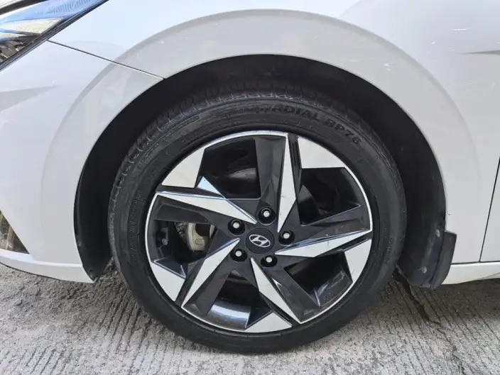 Hyundai Ioniq 2022 Model 1.5L CVT LUX Premium Edition – фото 8