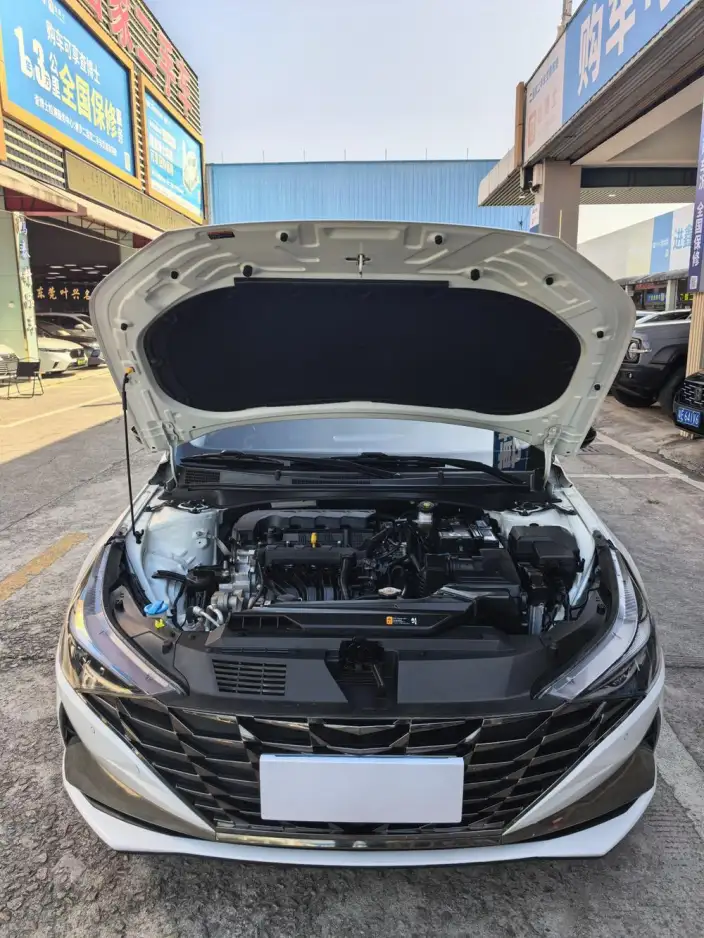 Hyundai Ioniq 2022 Model 1.5L CVT LUX Premium Edition – фото 9