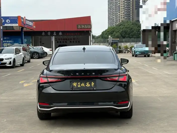 Lexus ES 2025 Model 200 Premium – фото 5
