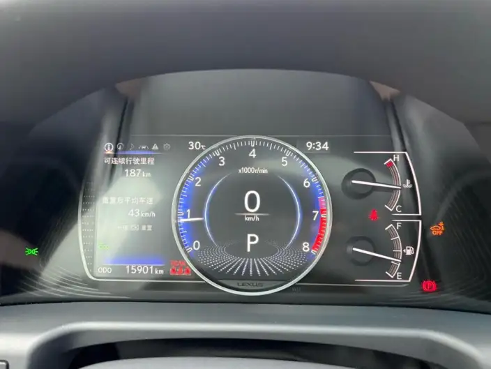 Lexus ES 2025 Model 200 Premium – фото 9