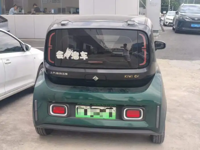 Baojun KiWi EV 2021 Model Designer Lithium Iron Phosphate – фото 4
