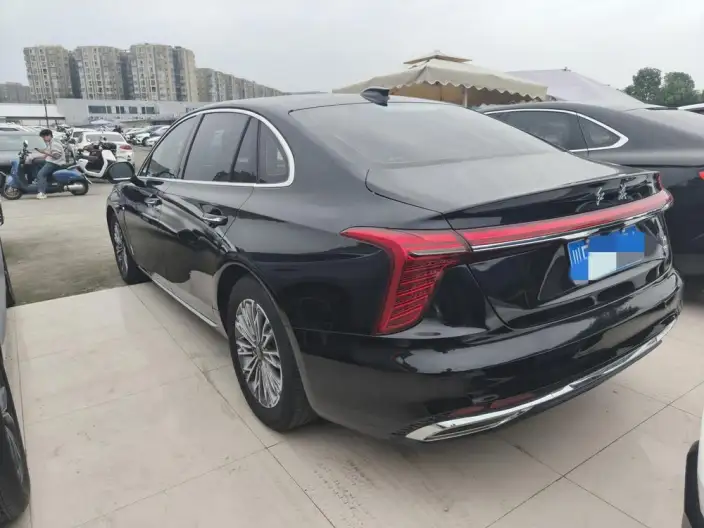 Hongqi H5 2023 Model 1.5T DCT Flag Rhythm Edition