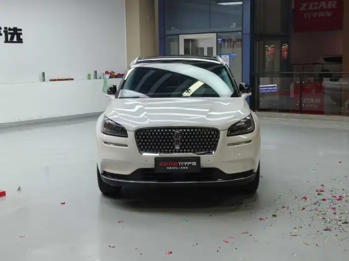 Lincoln Corsair 2022 Model 2.0T 2WD Zunya Edition – фото 2