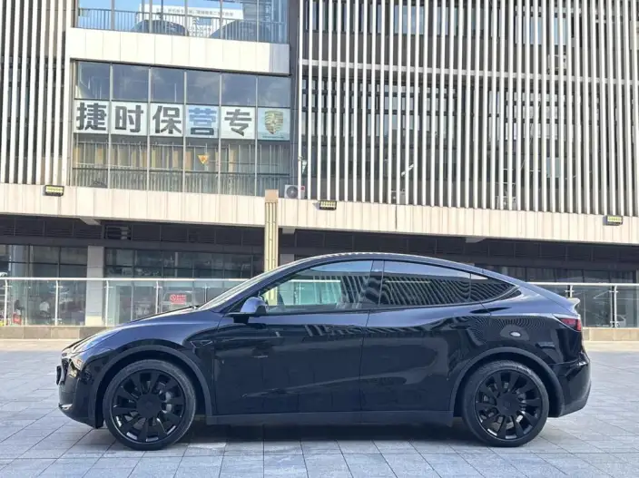 Model Y 2022 Model Facelift Rear-wheel drive version – фото 3