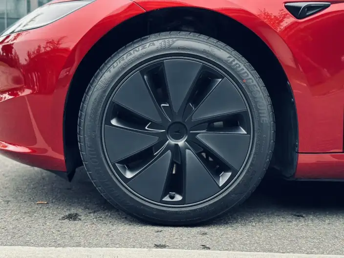 Model 3 2025 Model Rear-wheel drive version – фото 9